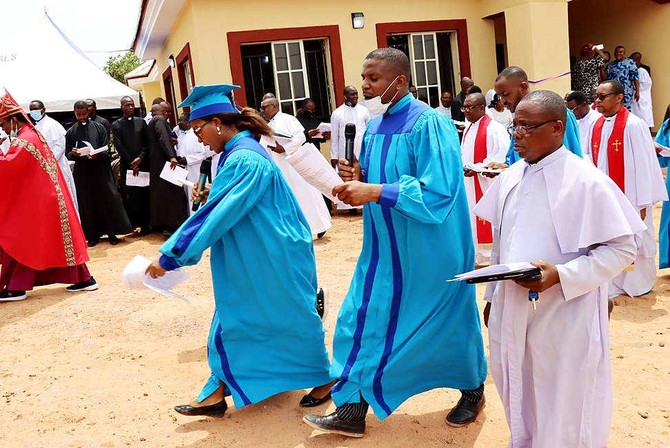 Amechi Obuoffia Vicarage Dedication